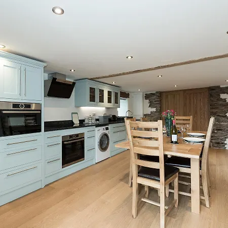 Holiday home The High Lowscales *